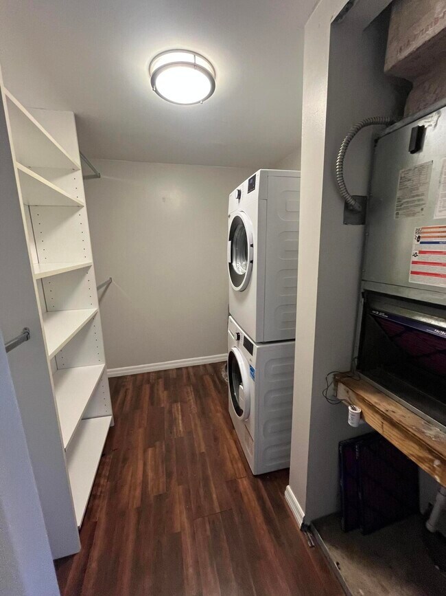 Photo - 613 NE 4th St Unidad 202