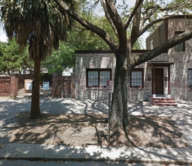 Building Photo - For Lease Rental