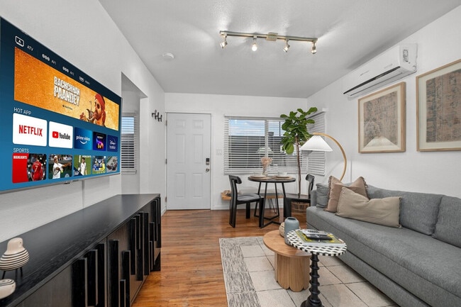 Photo - 334-40 Langley St Unidad ID1330861P