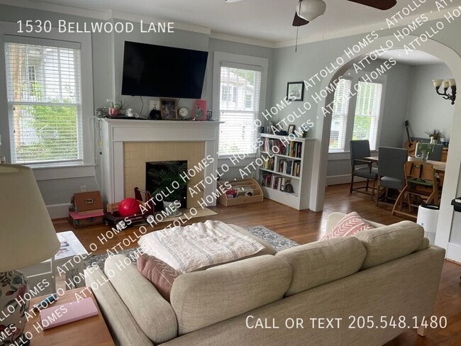 Photo - 1530 Bellwood Ln