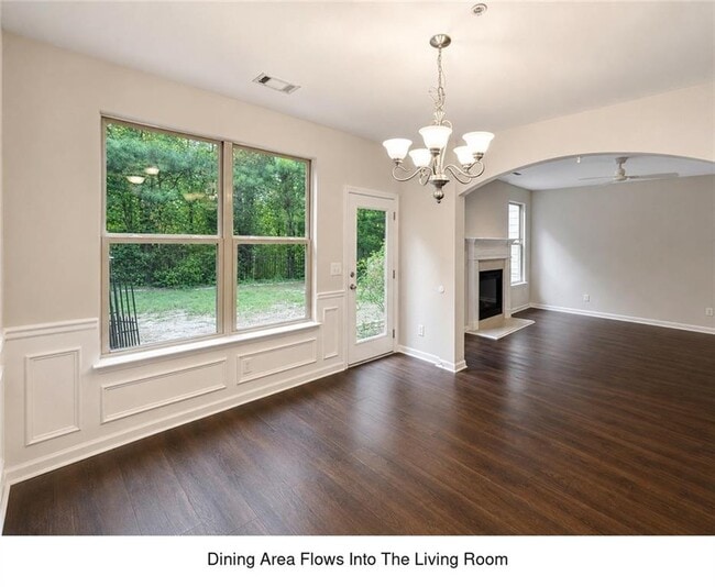 Photo - 3432 Castleberry Village Cir