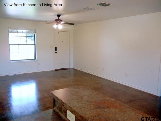 13363 Country Meadow Ln