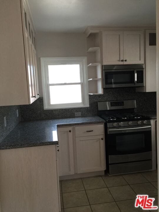 Photo - 4425 Victoria Park Pl