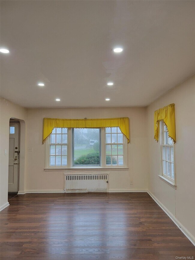 Photo - 228 East Ave