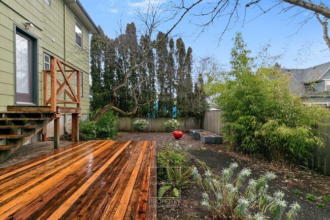 Photo - THE BETTY (NR-BETTY) Unit 1400