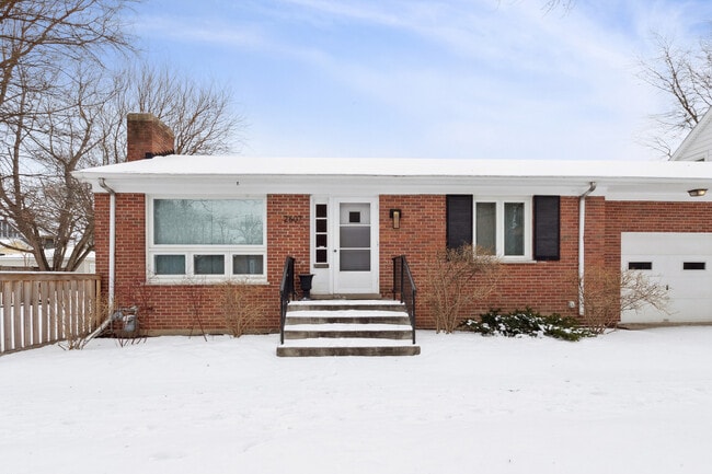 Building Photo - 2607 McDaniel Ave