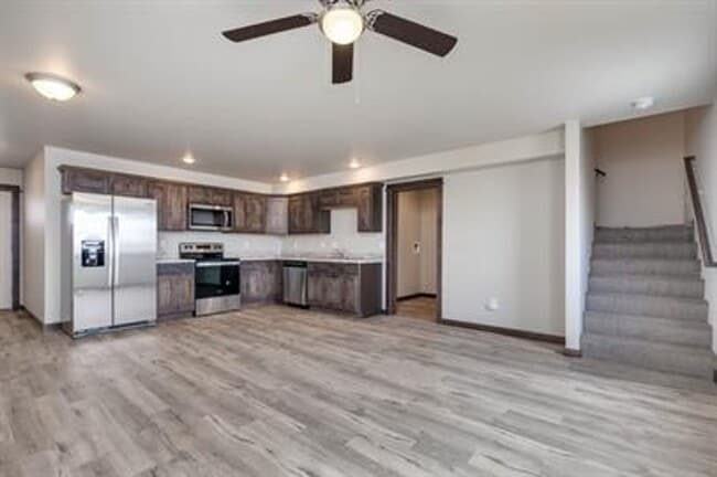 Building Photo - 1307 Westwood Cir Unit C