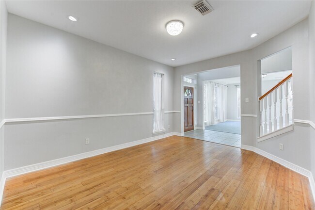 Building Photo - 12207 Lakewood Glade Ct