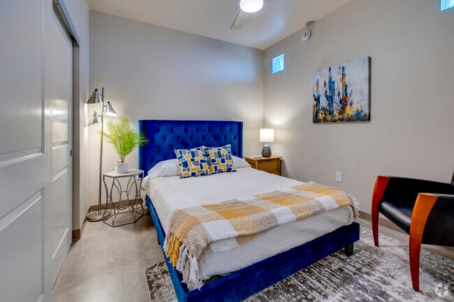 Bedroom - 1BR, 1BA - 664SF