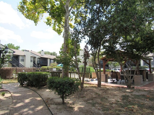 Photo - 9009 Richmond Ave. Unit 405