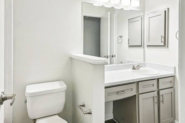 Photo - Stonehill at Pipers Creek