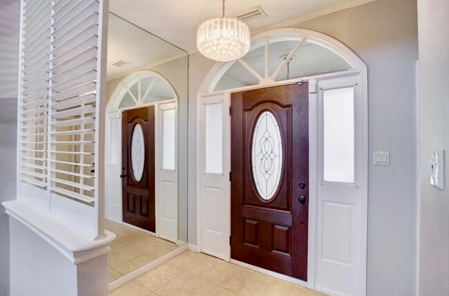 Photo - 2220 Bering Dr Unit 6