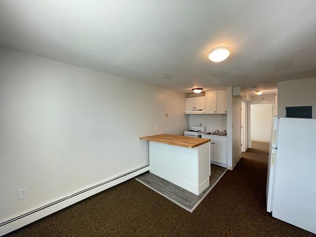 Photo - 251 Pine St Unidad 303