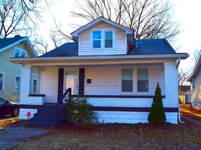 Building Photo - 1108 Central Ave Rental