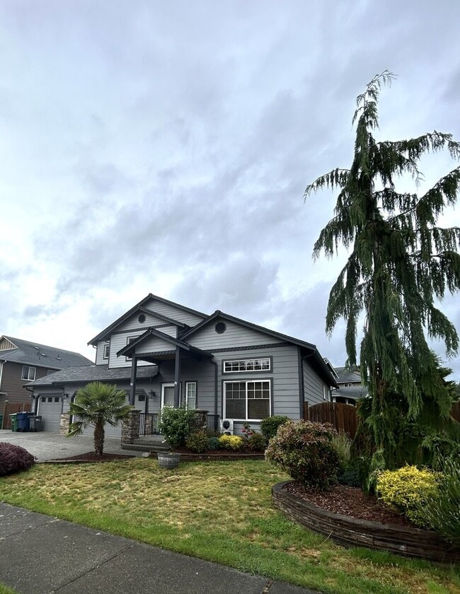 Photo - Spacious 4 bedroom 2.5 bath in Arlington with RV Parking