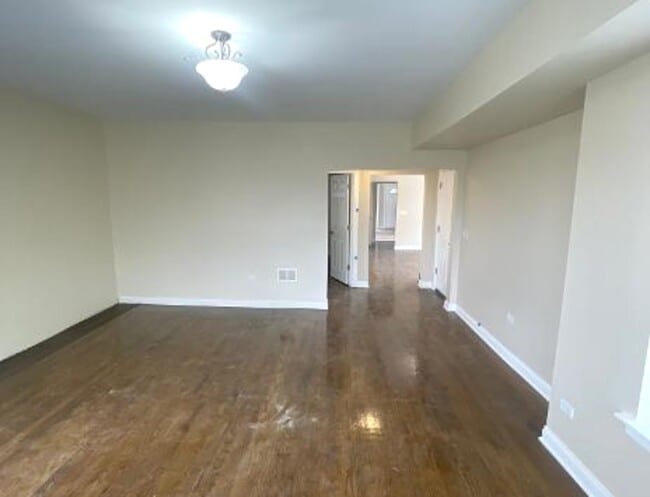 Photo - 7743 S East End Ave