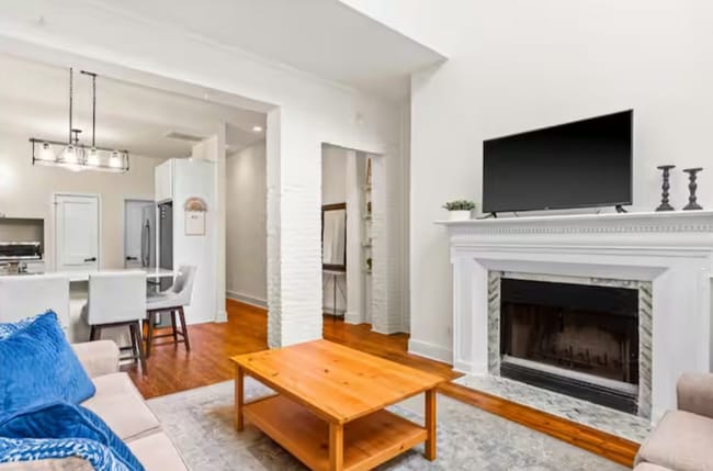 Photo - 29 S Front St Unit B