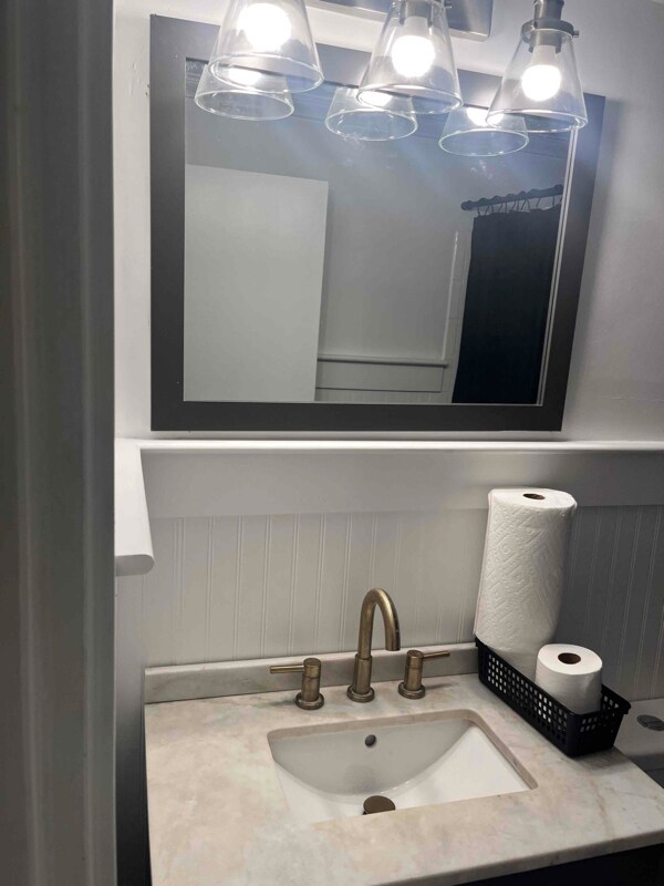 35 12th Ave Apartment Brockton, MA