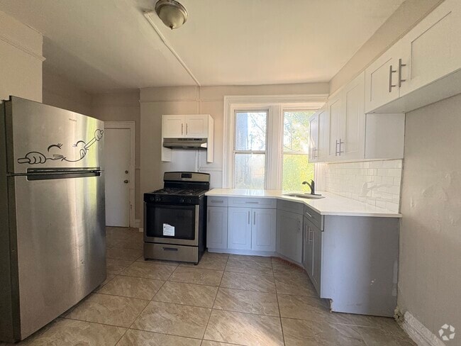 Building Photo - 732 S 13th St Rental