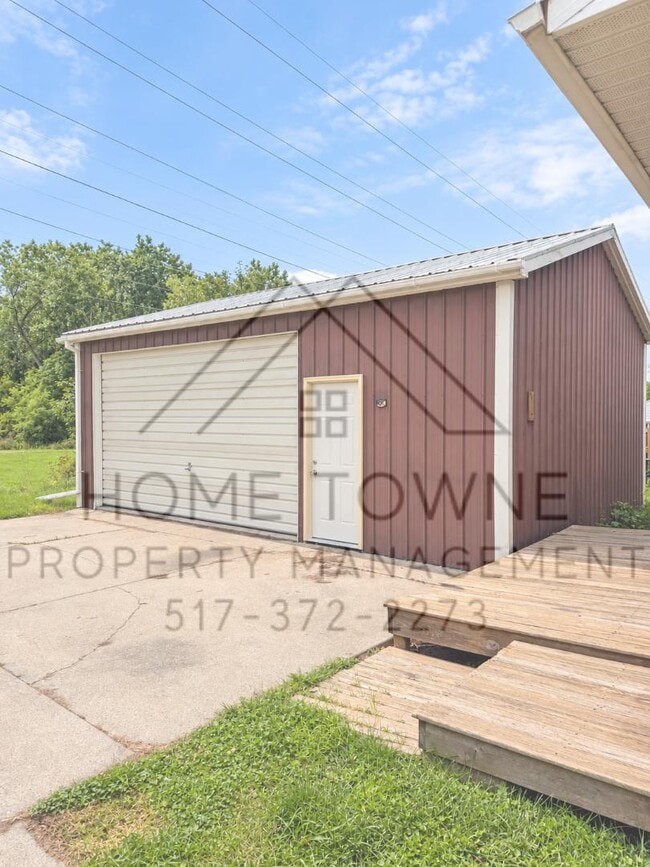 3315 Nonette Dr