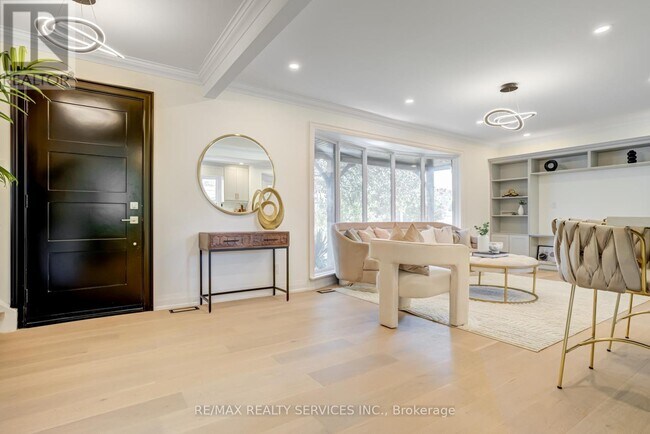 Photo - 5133 Cherryhill Crescent