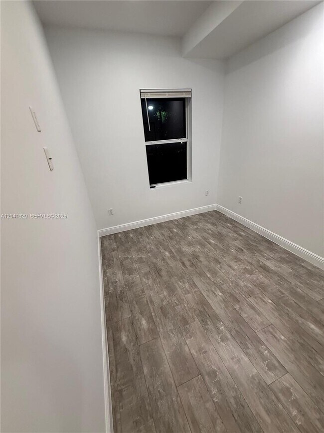 Photo - 5129 NW 5th Ave