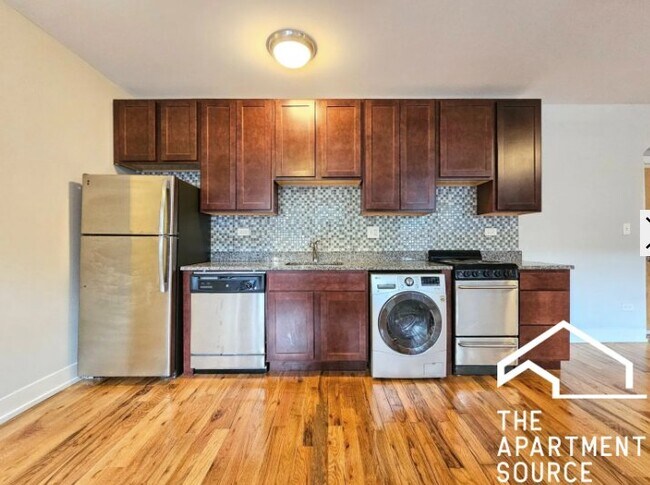 Photo - 536 W Arlington Pl Unit 13