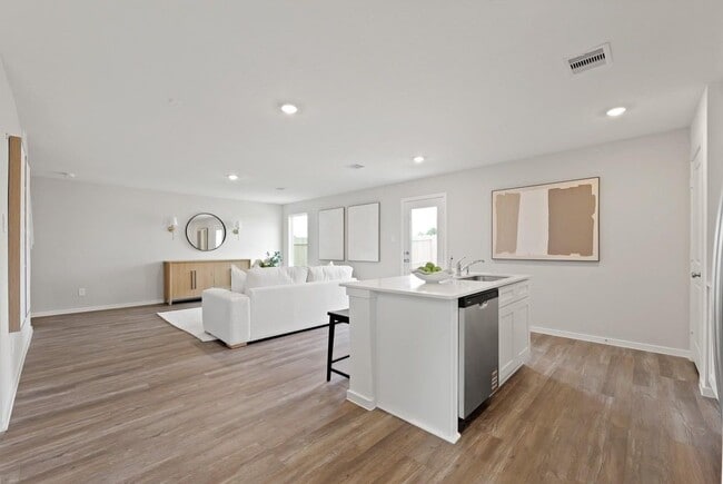 Building Photo - 40954 Seasoned Oak Ln