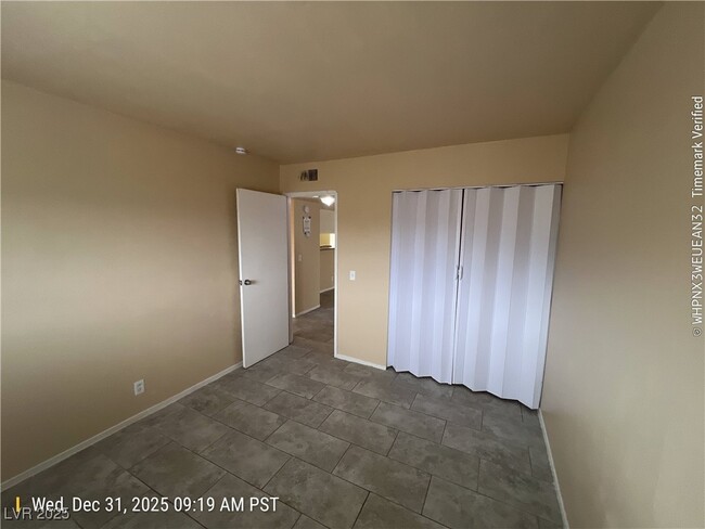 Photo - 1896 Fulstone Way