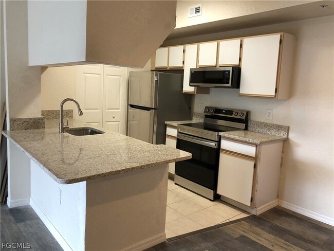 Photo - 6341 Aragon Way Unidad 303