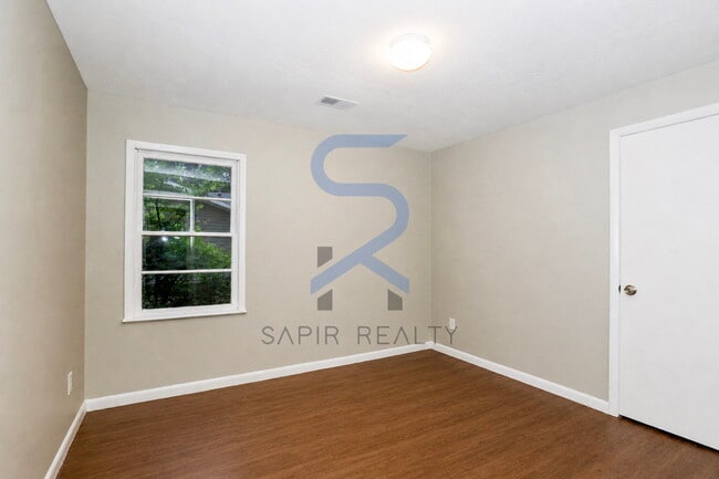 Photo - Spacious 4BR  in a Prime Warner Robins Location Near Top Attractions