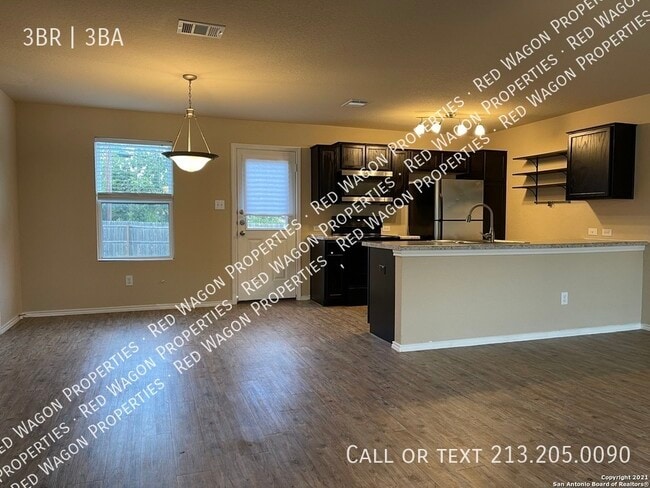 Photo - 6207 Golden Valley Dr