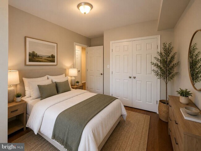 1913 Rosedale St NE Unit 1