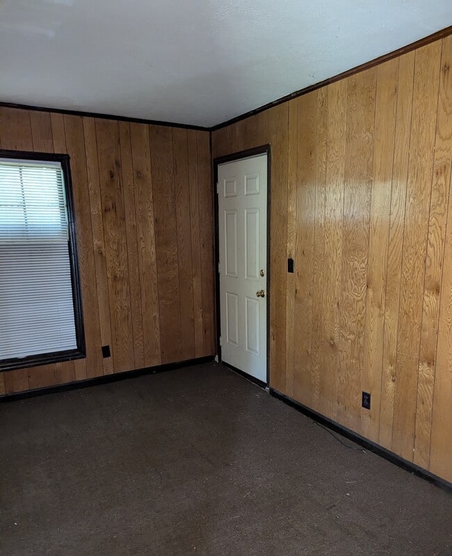 bedroom - 408 Heard Ave Unit A