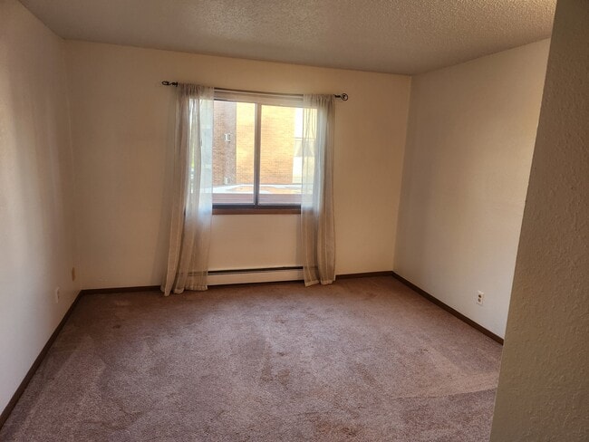 Photo - 4 Pine Tree Dr Unit 214