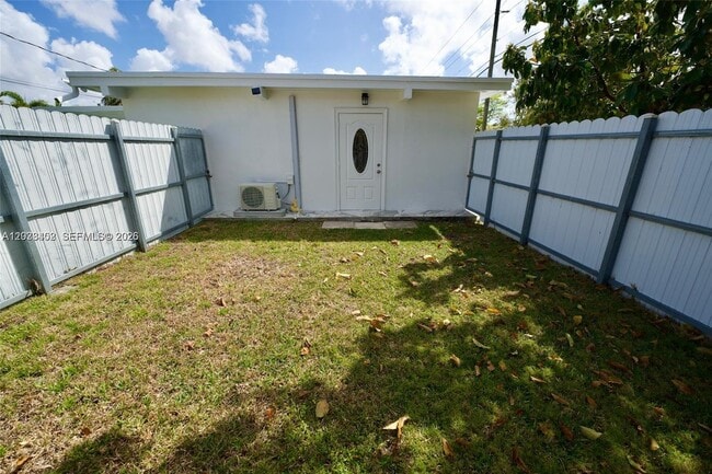 Photo - 10381 SW 32nd St Unit 10381