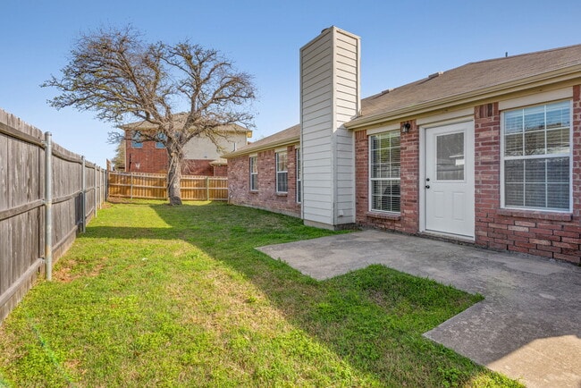 Photo - 3101 Lance Ln