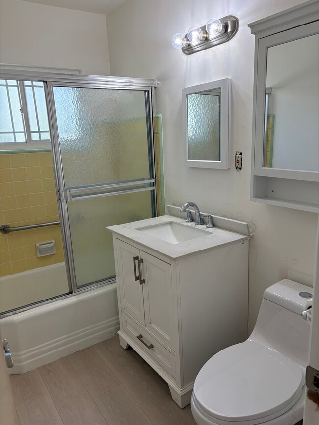 238 E Valencia Ave Unit A