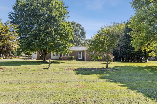 Photo - 5508 Crestland Ave