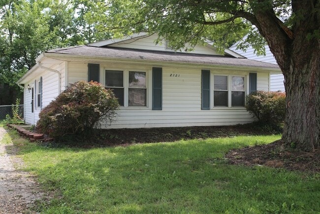 Photo - 2121 Poplar St Casa