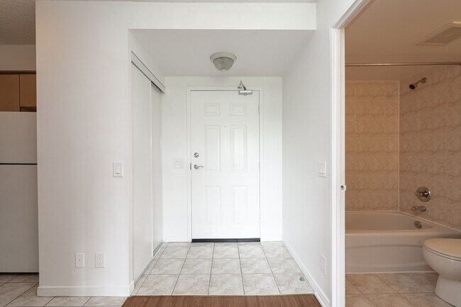 Photo - 333 Sidney Belsey Crescent Unit 519