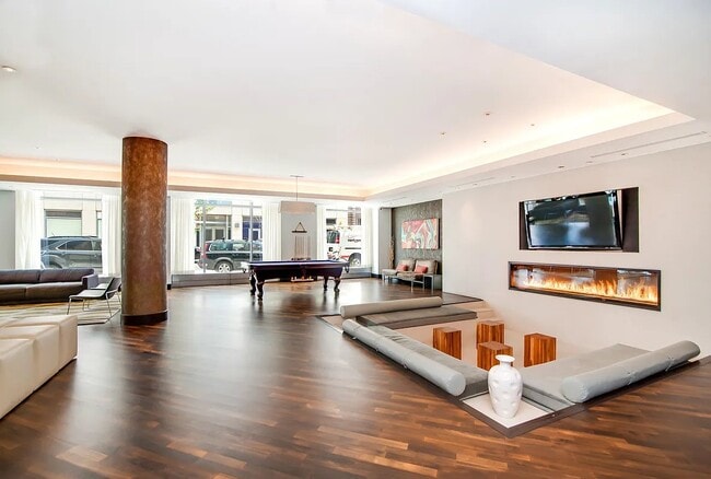 Photo - 22 N 6th St Unidad 10F