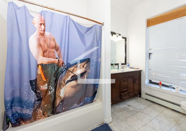 Photo - 486 Massachusetts Ave