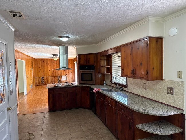 Photo - Room in House on Pleasant Hill Rd