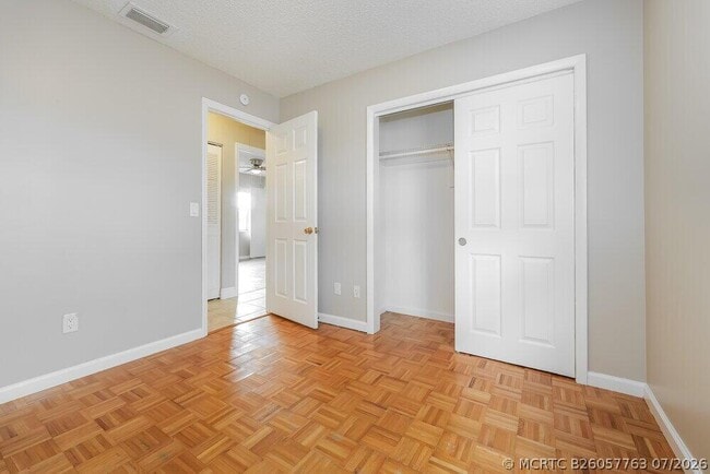 Photo - 357 NW Hibiscus St