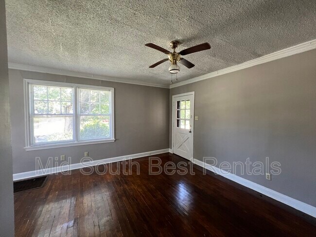 Photo - 151 N Merton St
