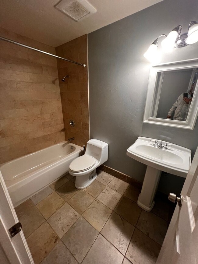 Photo - Great one story home close to TAFB