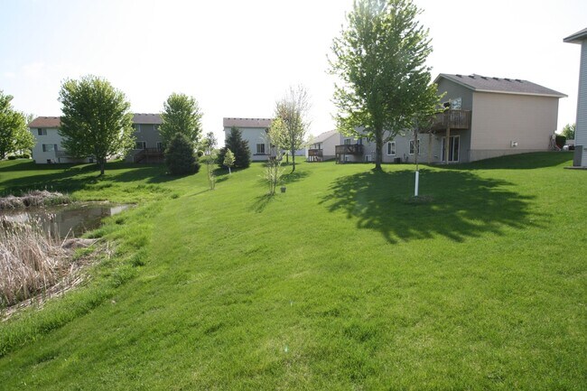 Photo - Beautiful 4 Bedroom/2 Bathroom Home In Shakopee-AVAILABLE 7/1