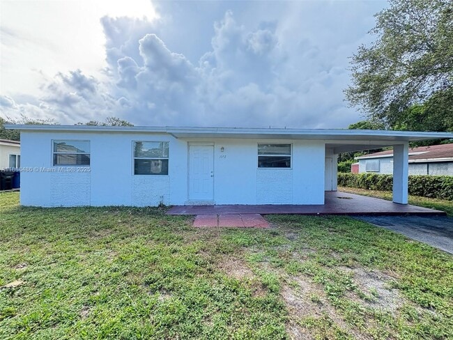 Photo - 1051 NW 26th Ave