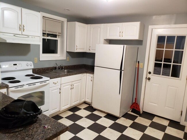 Photo - 189 Pearl St